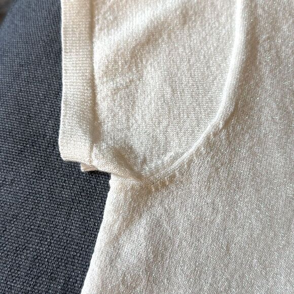 NWT Bonpoint Girls Pullover Short Sleeve Sweater. White with Iridescent Sheen. - Picture 3 of 11